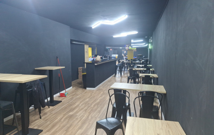 Transfert - Bar Copas Musical -
Barcelona - Sarria-Sant Gervasi