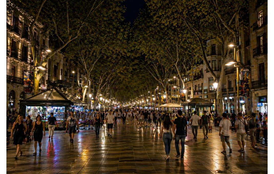 Transfer - Bar Restaurante -
Barcelona - Eixample Derecho