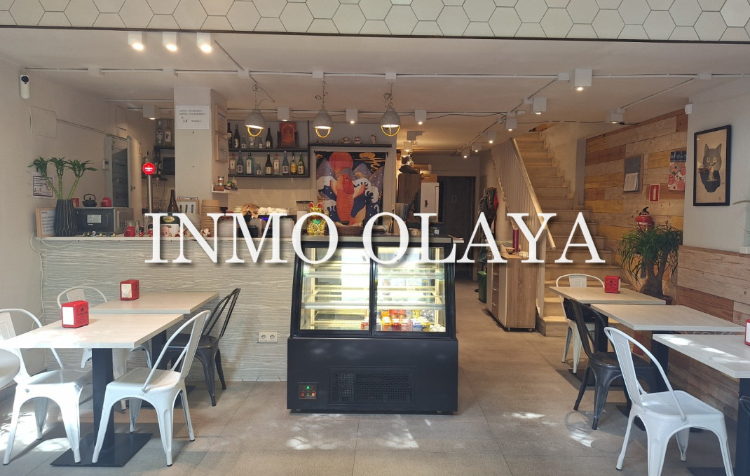 Transfer - Restaurant -
Barcelona - Sant Martí