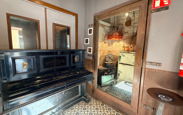 Transfer - Bar Copas Musical -
Barcelona - Gràcia