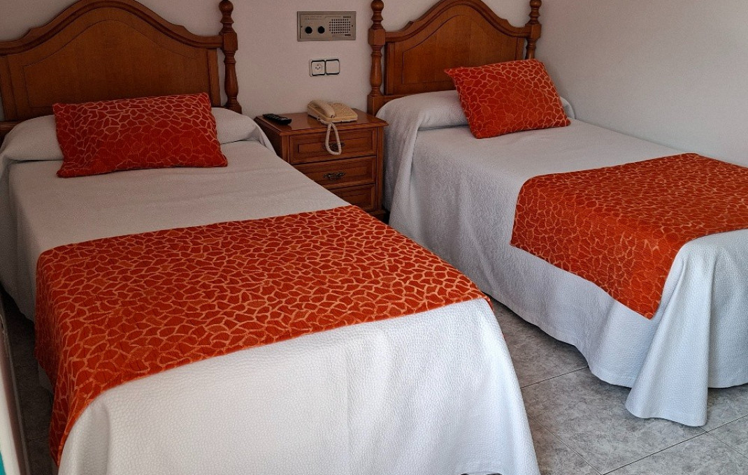 Rental - Hotel 2* -
Pontevedra - Galicia - Pontevedra