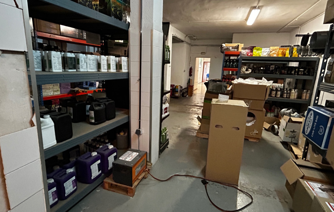 Traspaso - Tiendas -
Barcelona - Sants