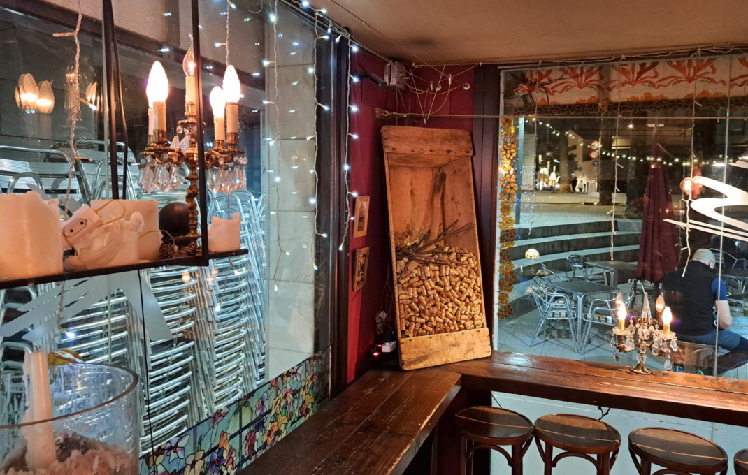 Traspaso - Bar Copas Musical -
Terrassa