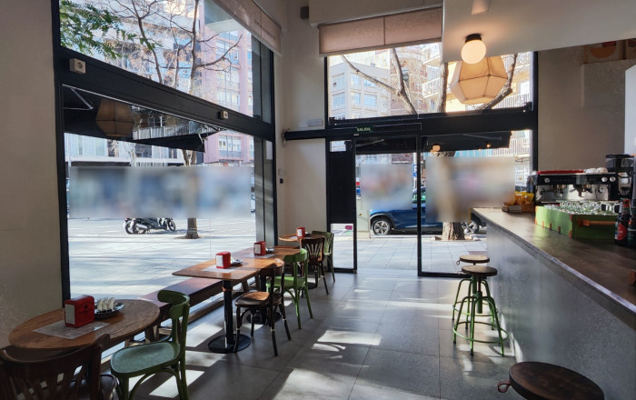 Traspaso - Bar Restaurante -
Barcelona - Les corts