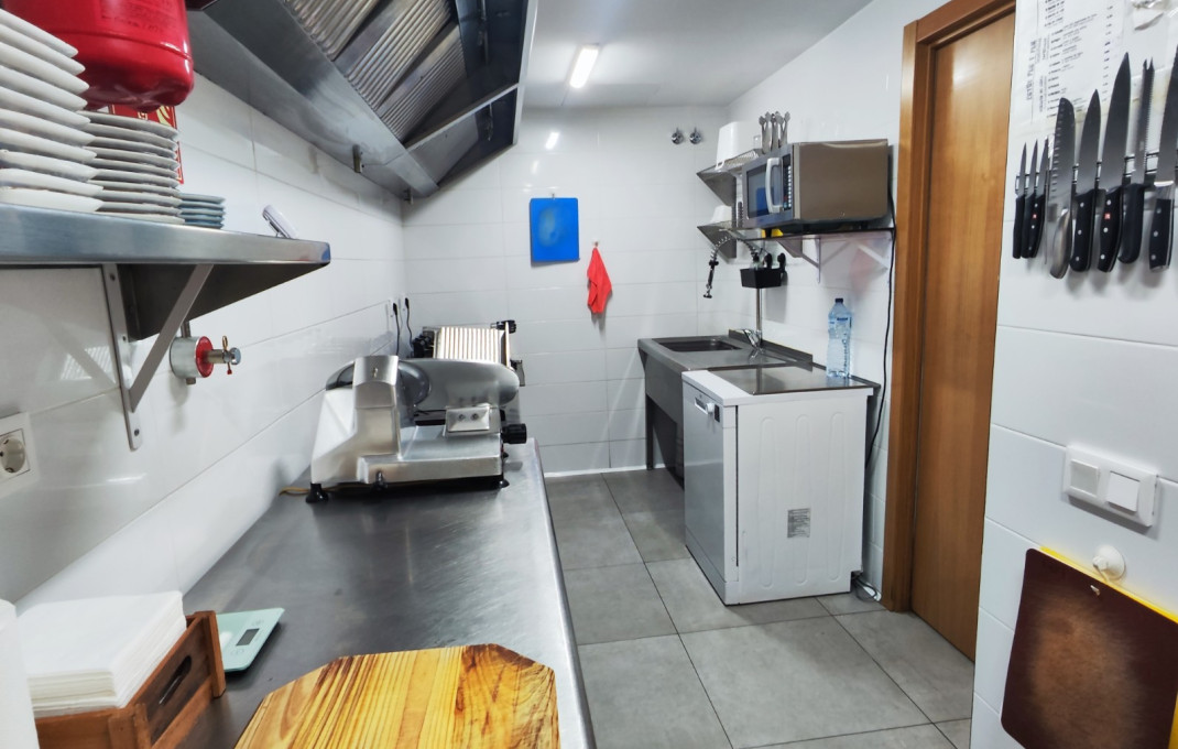 Traspaso - Bar Restaurante -
Barcelona - Les corts