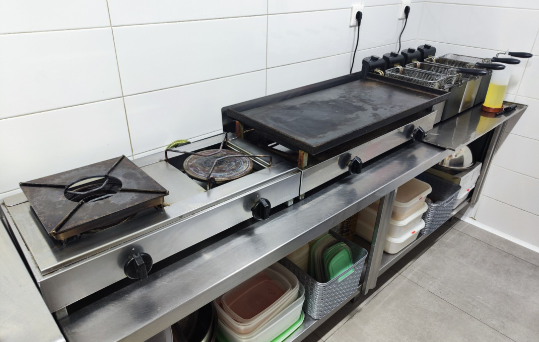Traspaso - Bar Restaurante -
Barcelona - Les corts