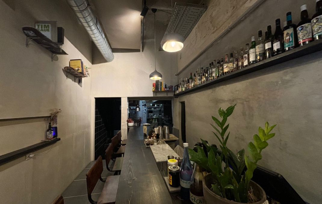 Traspaso - Bar Restaurante -
Barcelona - Eixample