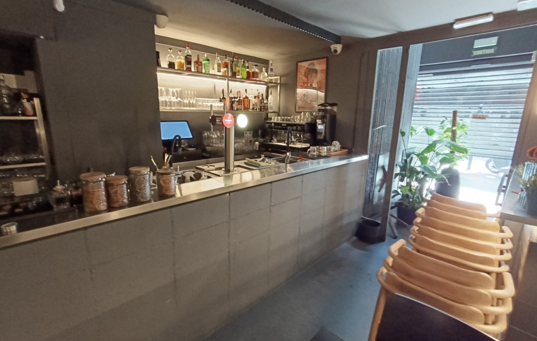 Traspaso - Bar Restaurante -
Barcelona - Eixample Izquierdo