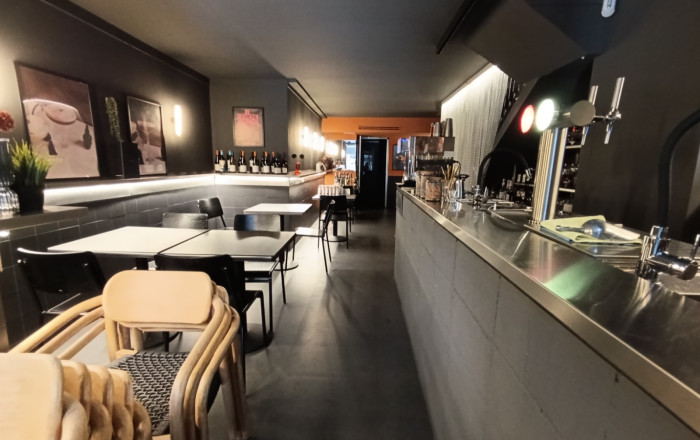 Traspaso - Bar Restaurante -
Barcelona - Eixample Izquierdo