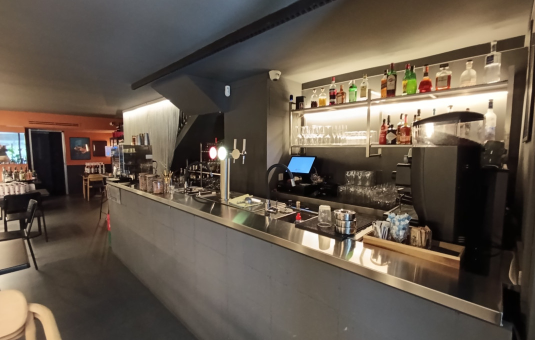 Traspaso - Bar Restaurante -
Barcelona - Eixample Izquierdo