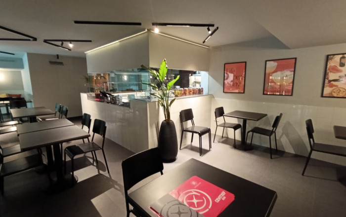 Traspaso - Bar Restaurante -
Barcelona - Eixample Izquierdo
