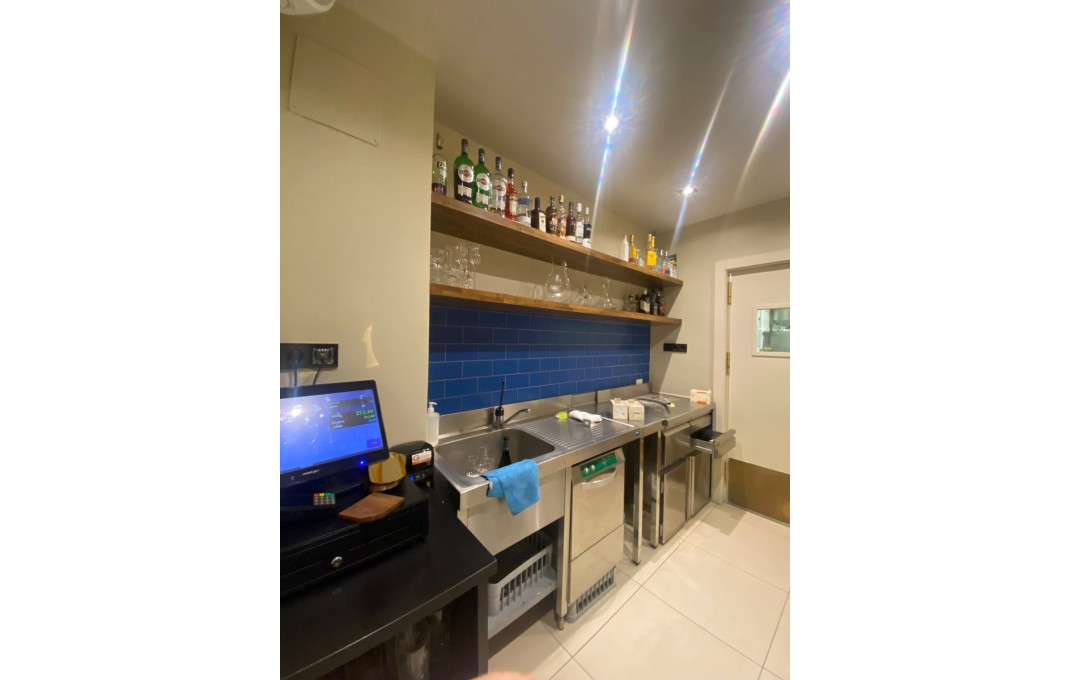 Traspaso - Bar Restaurante -
Barcelona - Les corts