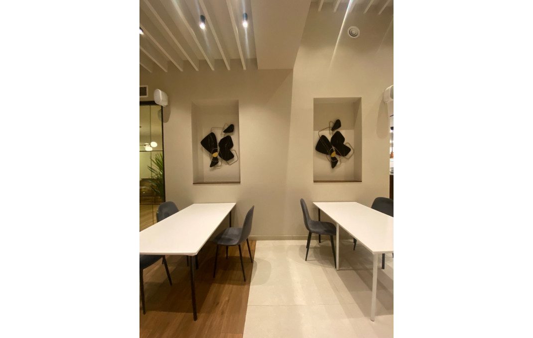 Traspaso - Bar Restaurante -
Barcelona - Les corts
