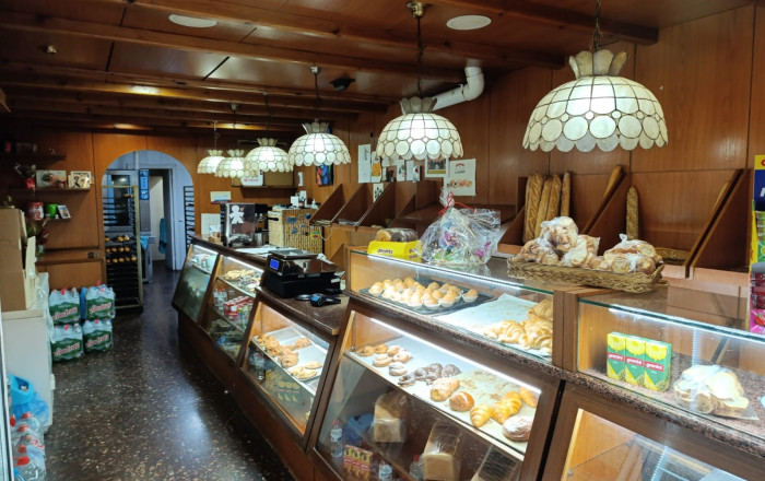 Traspaso - Obradores y/o Panaderias -
Barcelona - Sant Antoni