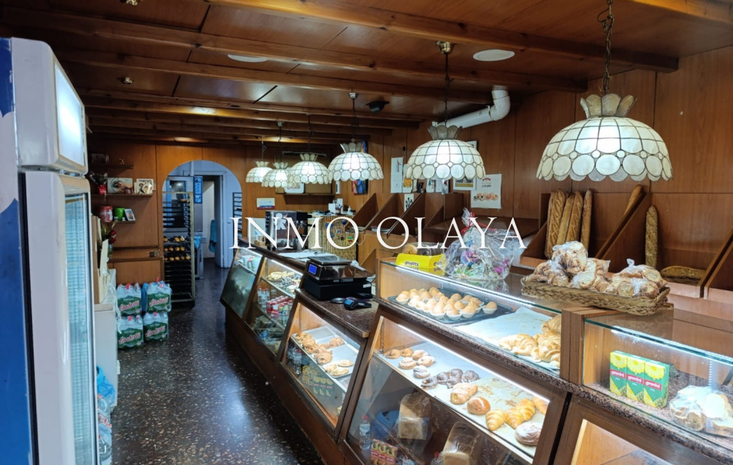 Traspaso - Obradores y/o Panaderias -
Barcelona - Sant Antoni
