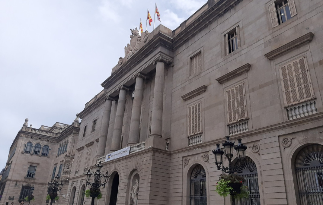 Venta en rentabilidad - Piso -
Barcelona - Ciutat Vella