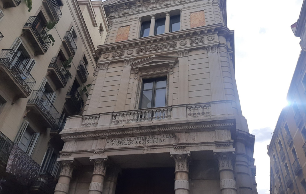Venta en rentabilidad - Piso -
Barcelona - Ciutat Vella