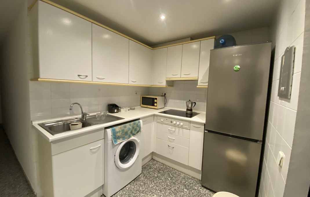 Revente - Local comercial -
Barcelona - Eixample Izquierdo