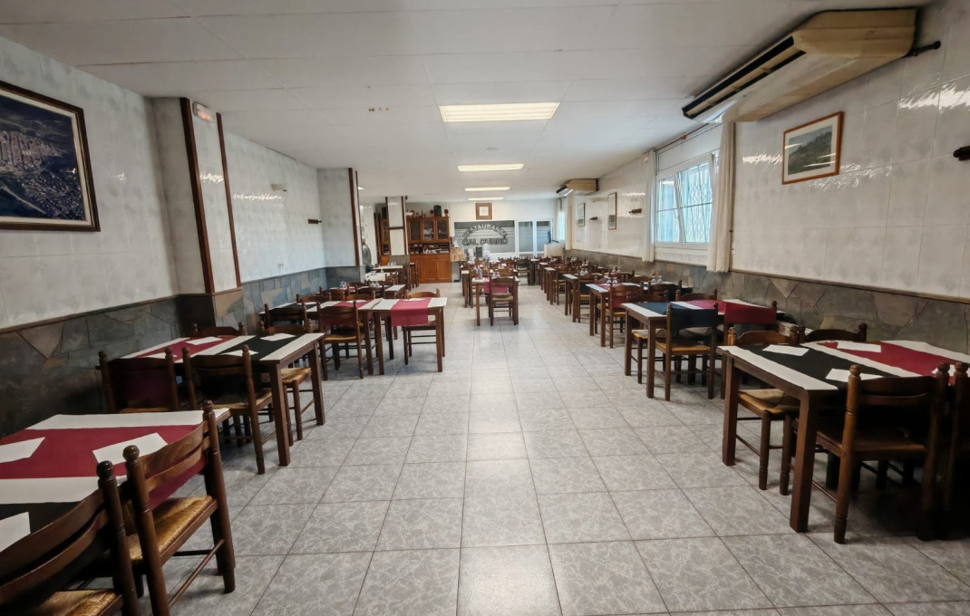 Traspaso - Bar Restaurante -
Manresa