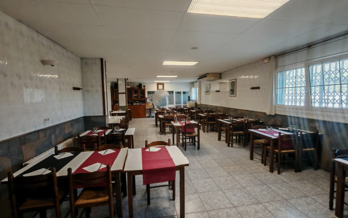 Traspaso - Bar Restaurante -
Manresa