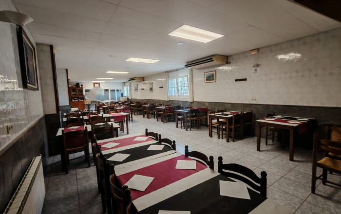 Traspaso - Bar Restaurante -
Manresa
