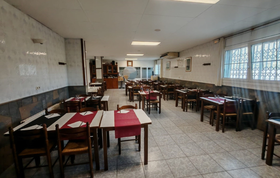 Traspaso - Bar Restaurante -
Manresa