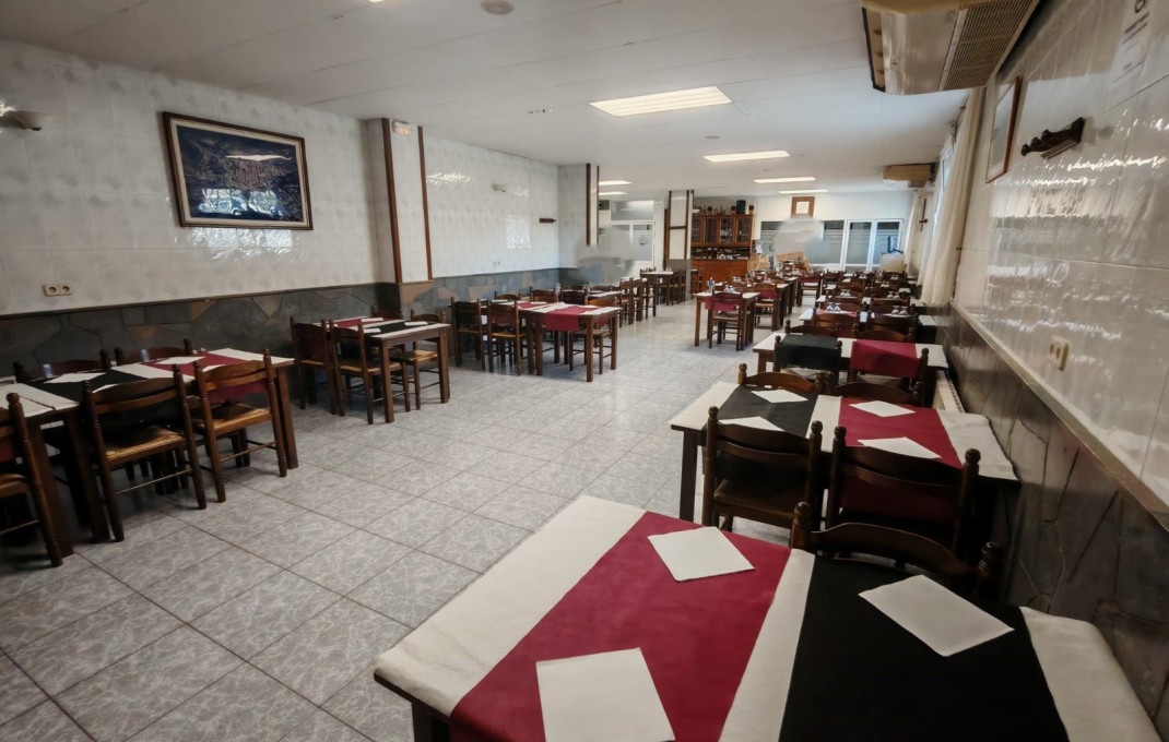 Traspaso - Bar Restaurante -
Manresa