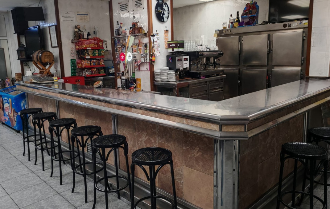 Traspaso - Bar Restaurante -
Manresa
