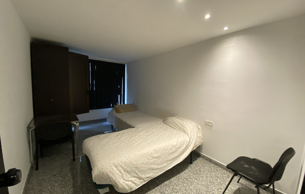 Revente - Local comercial -
Barcelona - Eixample Izquierdo