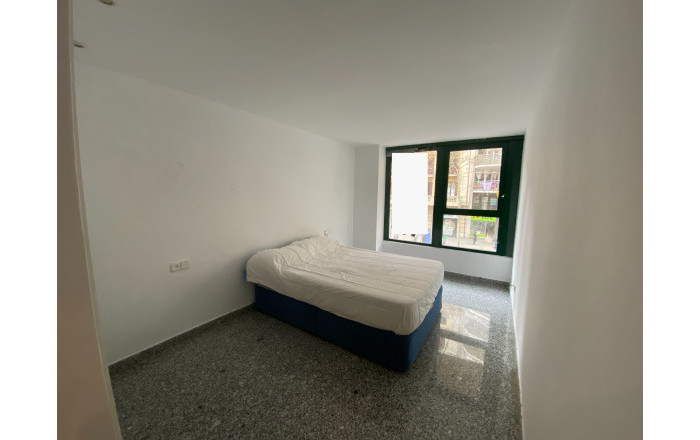 Revente - Local comercial -
Barcelona - Eixample Izquierdo