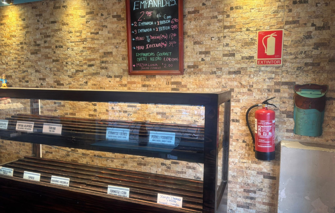 Traspaso - Take Away -
Barcelona - Gràcia