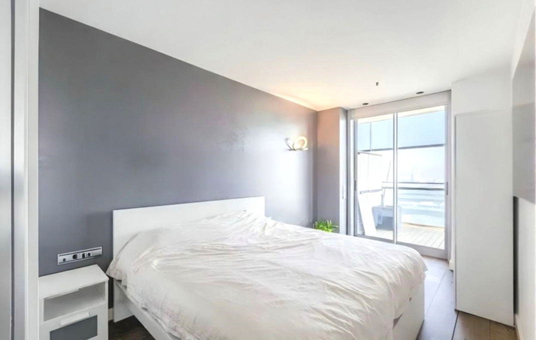 Venta - Piso -
Barcelona - Sant Martí