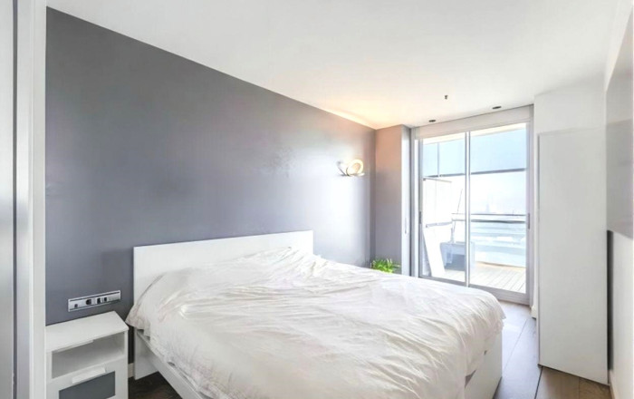 Venta - Piso -
Barcelona - Sant Martí