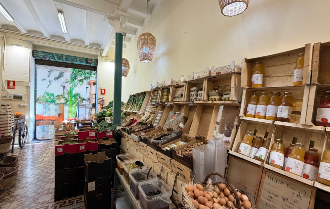 Traspaso - Frutería -
Barcelona - Gràcia