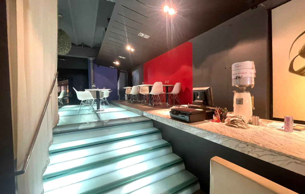 Traspaso - Bar Restaurante -
Barcelona - Eixample