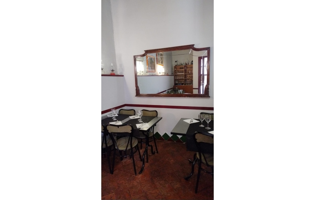 Traspaso - Bar Restaurante -
Santa Coloma de Cervelló