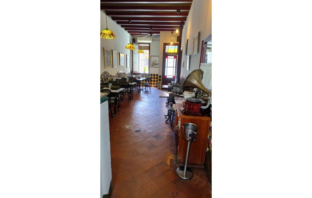 Traspaso - Bar Restaurante -
Santa Coloma de Cervelló