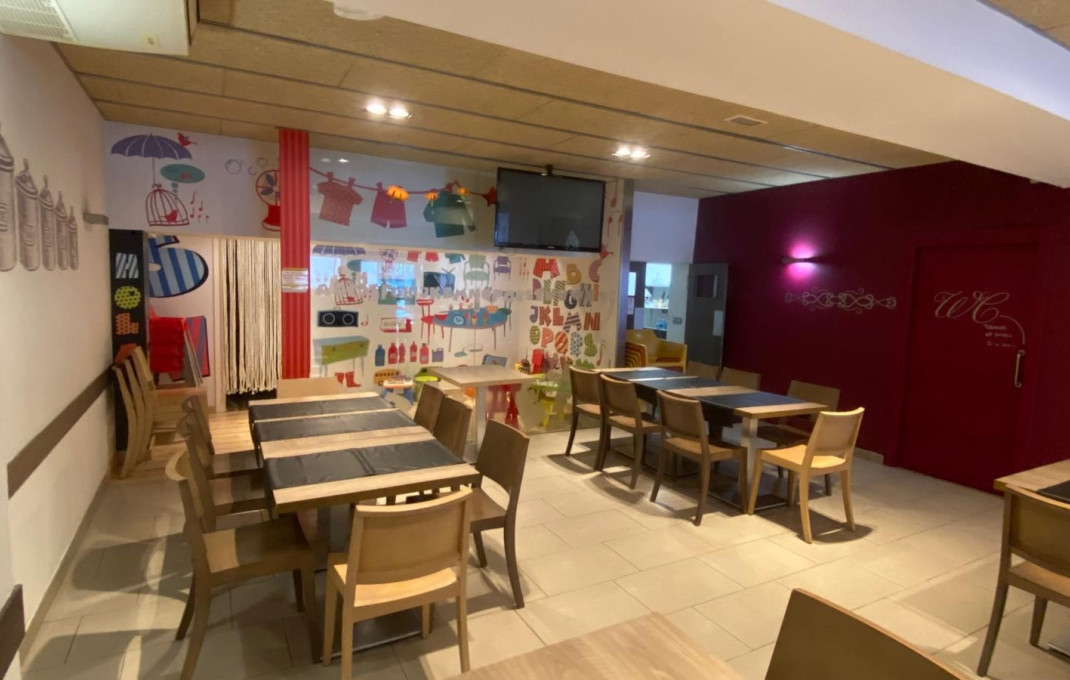 Venta - Bar Restaurante -
Tordera