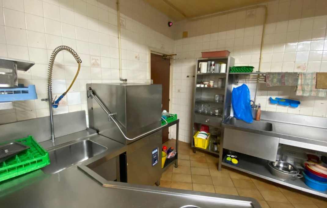 Venta - Bar Restaurante -
Tordera
