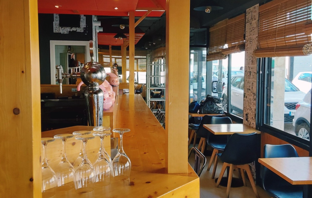 Transfer - Restaurant -
Sabadell