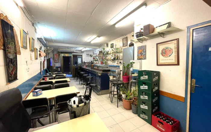 Transfert - Bar Restaurante -
Barcelona - Borne-centro