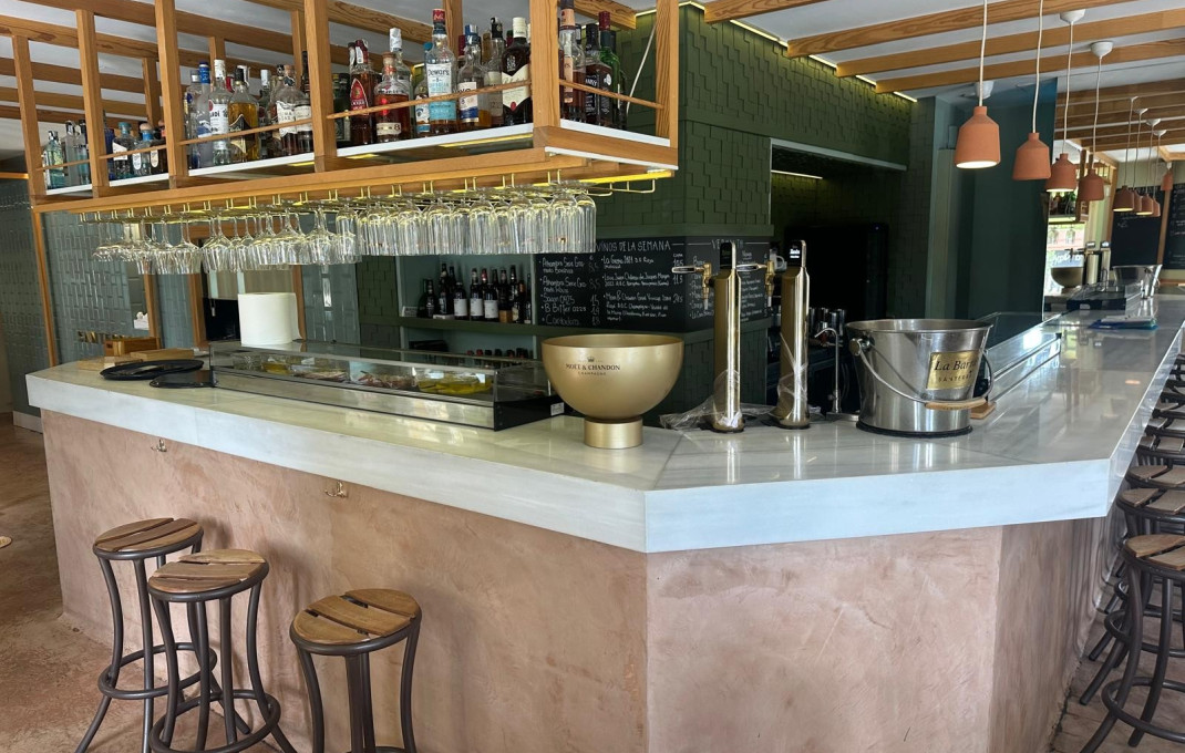 Traspaso - Restaurante -
Madrid