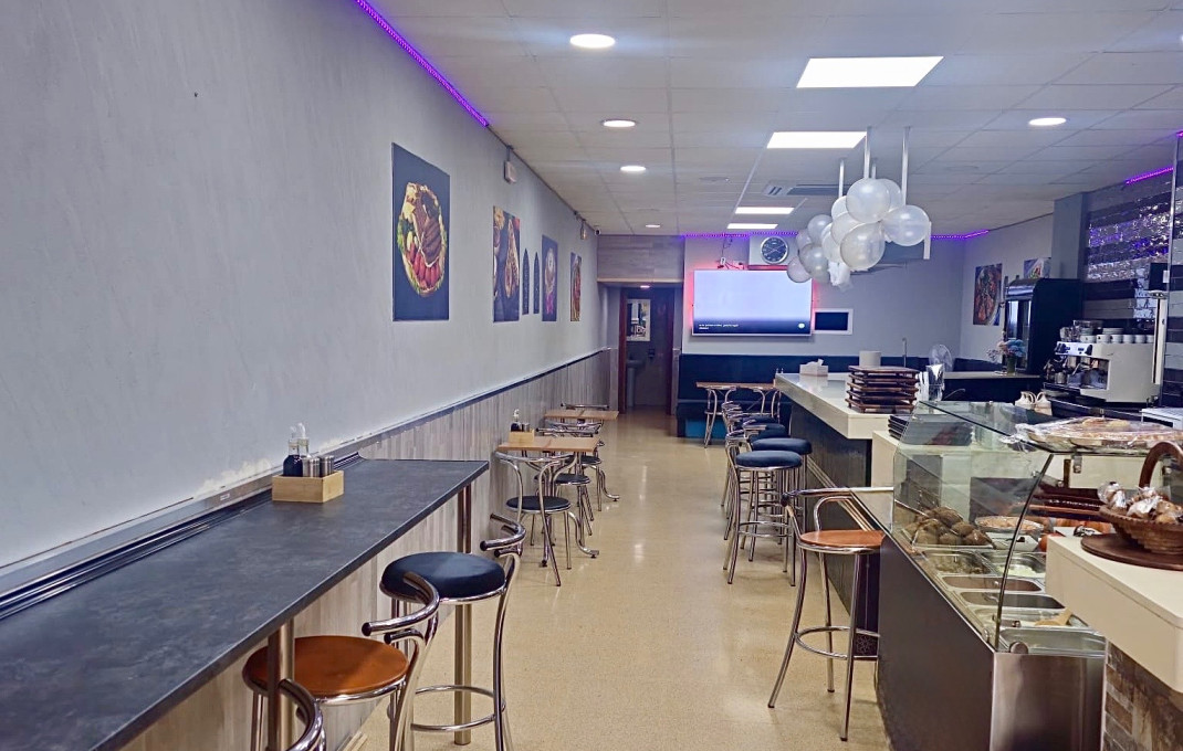 Transfert - Restaurant -
Cerdanyola del Vall&egrave;s