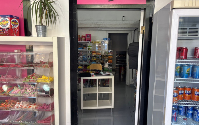 Traspaso - Heladería -
Barcelona - Gràcia