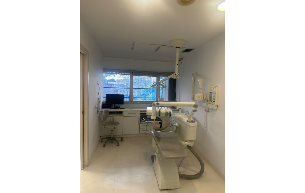 Traspaso - Clinica -
Barcelona - Sarria-Sant Gervasi