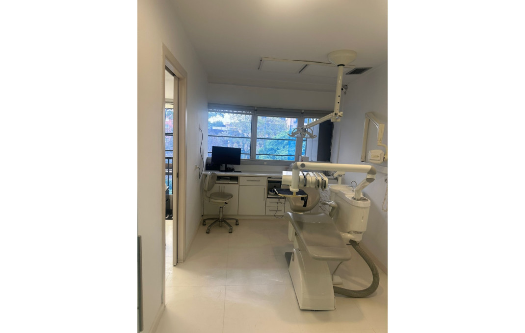 Traspaso - Clinica -
Barcelona - Sarria-Sant Gervasi