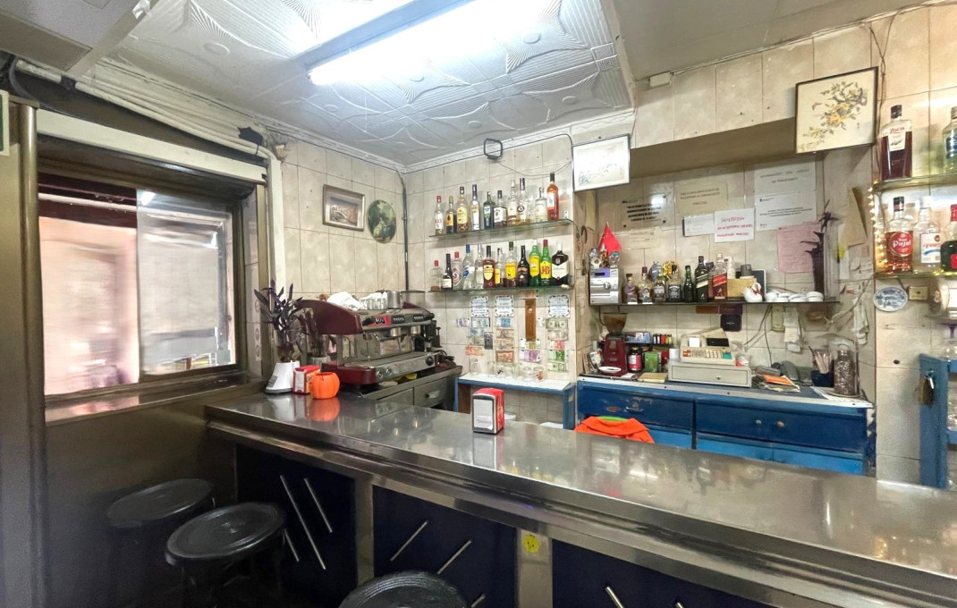 Transfert - Bar Restaurante -
Barcelona - Borne-centro