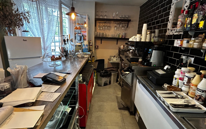 Traspaso - Bar-Cafeteria -
L'Hospitalet de Llobregat