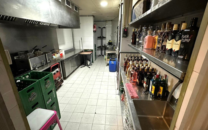Transfert - Bar Restaurante -
Barcelona - Santa Coloma De Gramanet