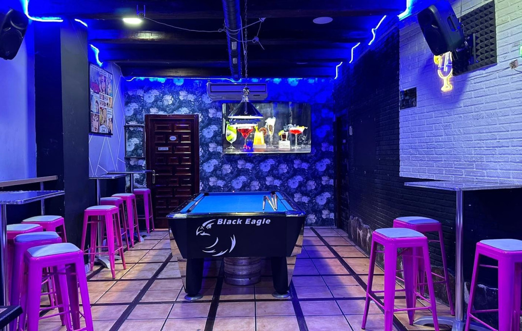 Transfert - Bar Restaurante -
Barcelona - Santa Coloma De Gramanet